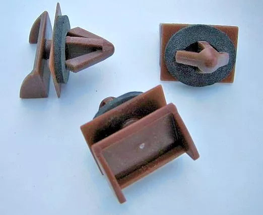 HUMMER Chevy Van Transport Moulding Clips W/Sealer Silhouette Montana