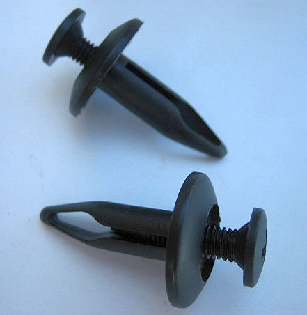 Plastic Rivets Fasteners Fender Hood Bed RHINO 450 660 700 Qty-12