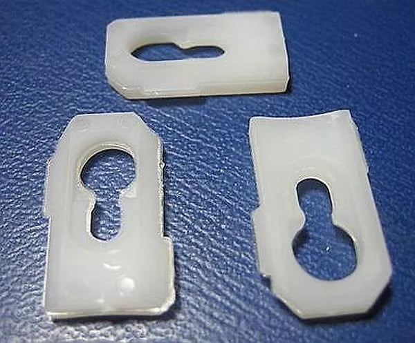 1967-1968-1969 CAMARO Vinyl Top Moulding Clips (20) Retainers Fasteners